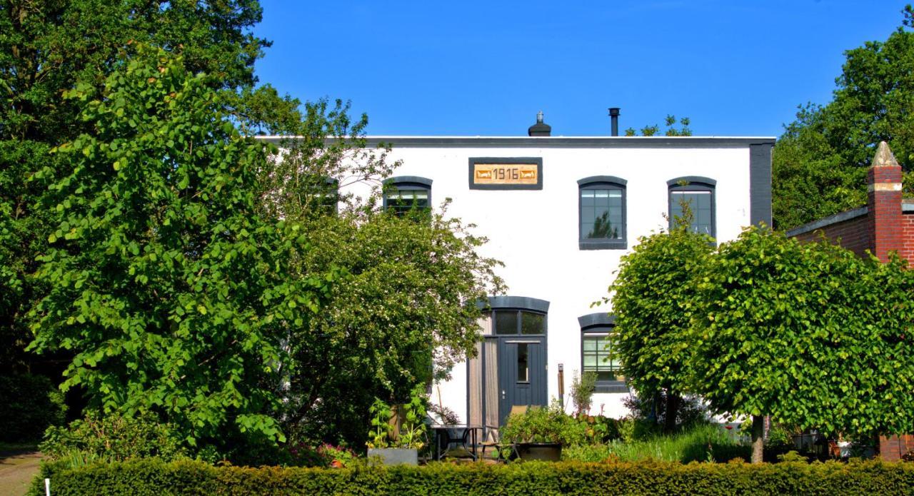 Sfeervolle Bovenwoning Uit 1916 Met 2 Slaapkamers Hooghalen Exterior photo
